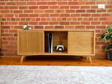 'Brwyn' – Solid Oak Media Unit with Sliding Doors
