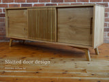 'Brwyn' – Solid Oak Media Unit with Sliding Doors