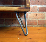 Record player stand with hairpin legs